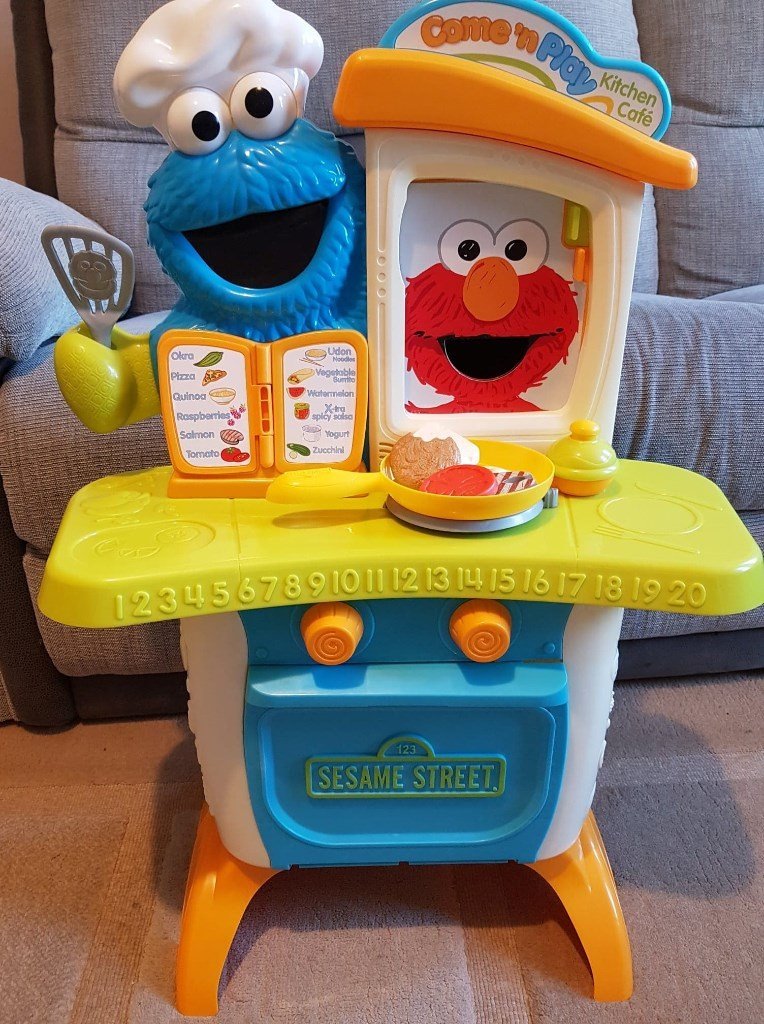 elmo play kitchen